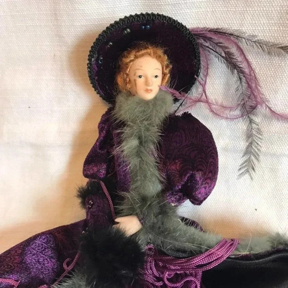 Vintage Unique Car Hanging Ornament - Picture 7 of 7